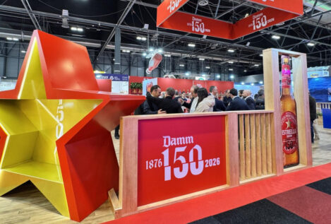 Damm celebra su 150 aniversario reforzando su compromiso en innovación y hostelería