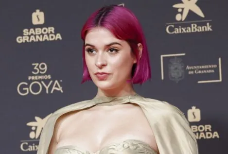 Nicolás, el nieto de Raphael que ha enamorado a Dora, hija de Bimba Bosé: es pintor y poeta