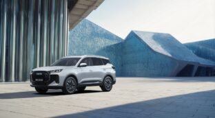 Ebro añade hibridación sin enchufe a uno de sus modelos más acertados: el s700