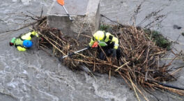 Sigue la búsqueda de la mujer desaparecida en Sayalonga (Málaga) tras caer al río Turvilla