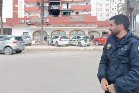 Un policía logró salvar a siete personas en el incendio de Jávea (Alicante)