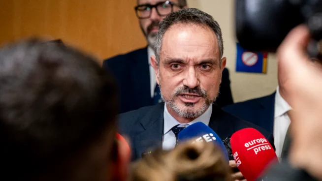 El alcalde de Móstoles se querellará contra el delegado del Gobierno por «vulnerar su honor»