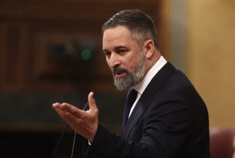 Abascal dice que Adamuz fue un crimen y que Sánchez debe responder ante los tribunales