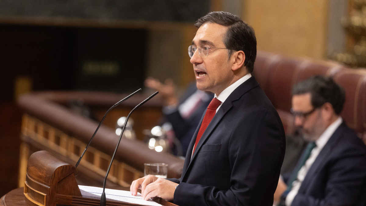 Albares ve «muy insuficiente» la reapertura del paso de Rafá con la Franja de Gaza