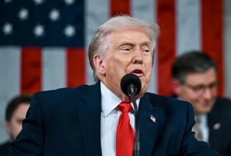 Trump elogia la operación contra Maduro ante su protección «con tecnología china y rusa»