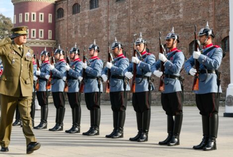 Polémica en el Ejército de Tierra por una orden firmada por su jefe que le favorece