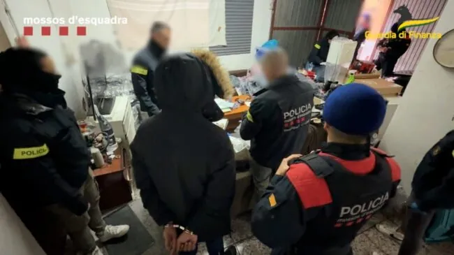 Los Mossos y la policía italiana detienen a 17 personas por tráfico internacional de hachís