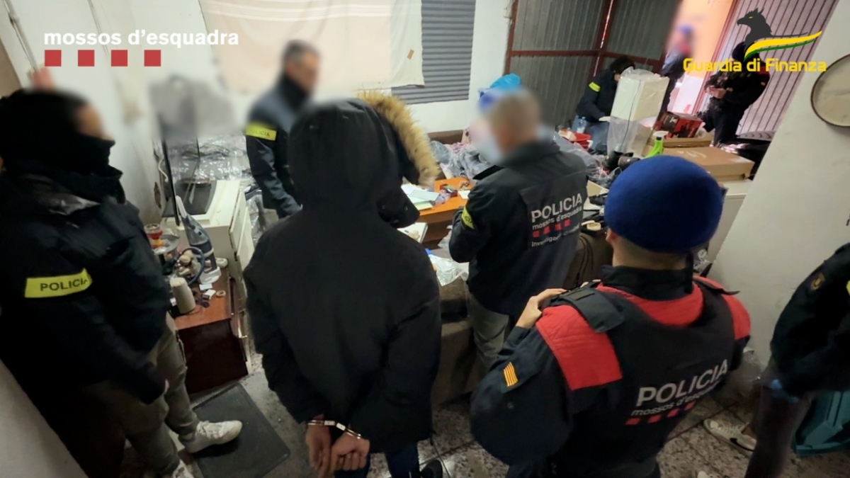 Los Mossos y la policía italiana detienen a 17 personas por tráfico internacional de hachís
