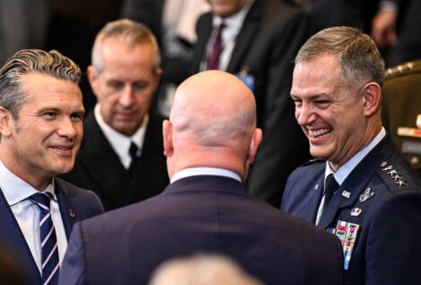 EEUU y Rusia retoman el diálogo militar al máximo nivel tras suspenderlo por Ucrania