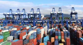 El déficit comercial repuntó más de un 40% en 2025, con un leve avance de las exportaciones