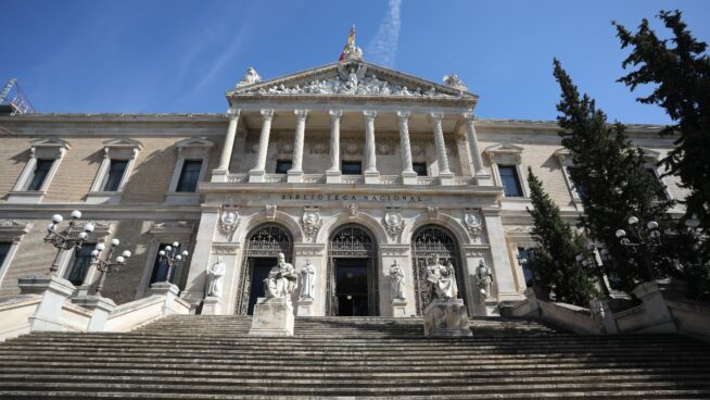 Cicerón encabeza la lista de libros más caros comprados por la Biblioteca Nacional en 2025