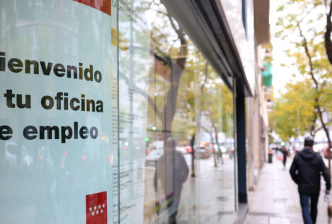 El paro subió en 30.392 personas en enero, su menor alza en este mes desde 2022