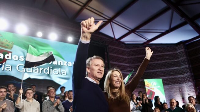 Guardiola no delega en Génova la negociación con Vox y mantiene el apoyo de Feijóo