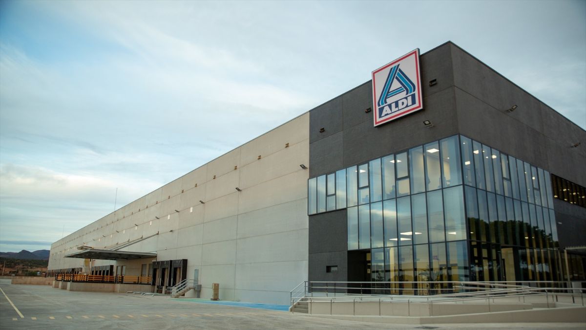 Locura por San Valentín: esta semana llegará a Aldi la planta que todo el mundo quiere a precio de derribo