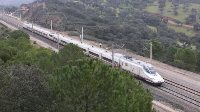 La línea de AVE entre Madrid y Málaga permanecerá cerrada en Semana Santa