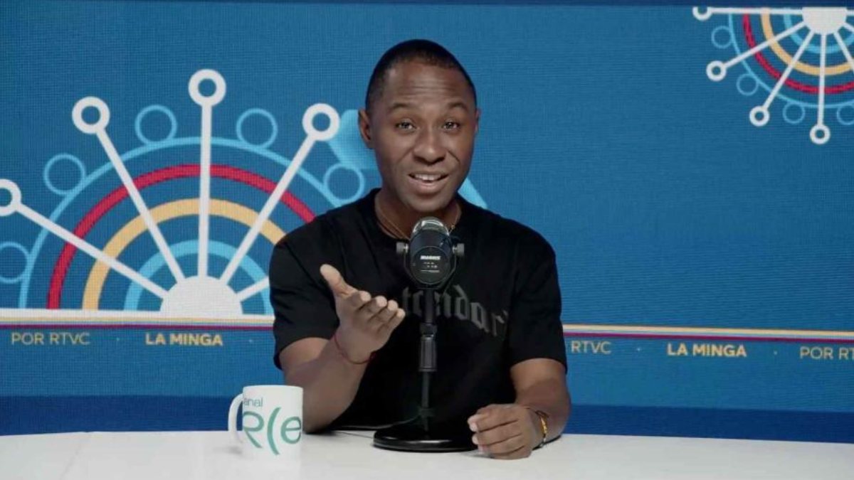 Pablo Iglesias se estrena como productor en Colombia con el programa ‘La minga’