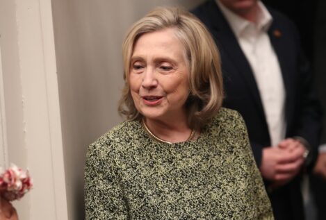 Hillary Clinton afirma haber sido preguntada por ovnis en su comparecencia sobre Epstein