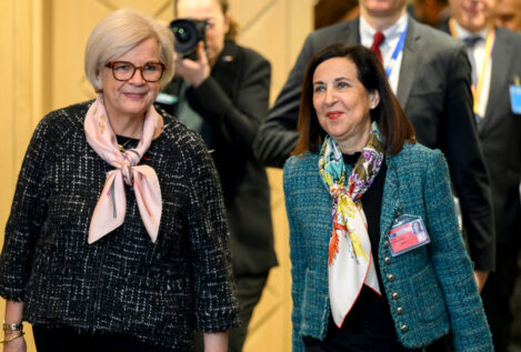 Robles dice que España alcanzó el 2% del gasto en defensa en 2025 tras el examen de la OTAN