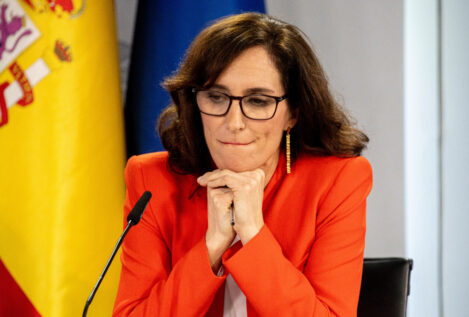 Sanidad lamenta que Ayuso olvide cobrar a la privada por pacientes atendidos en la pública