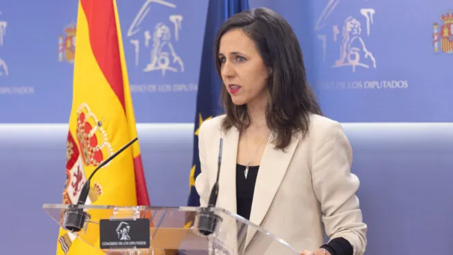 El Gobierno veta la ley de Podemos para nacionalizar Repsol por costar 9.000 millones