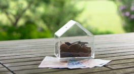 Los hogares españoles gastan casi 22.000 euros al año en gastos diarios: el 66% del salario