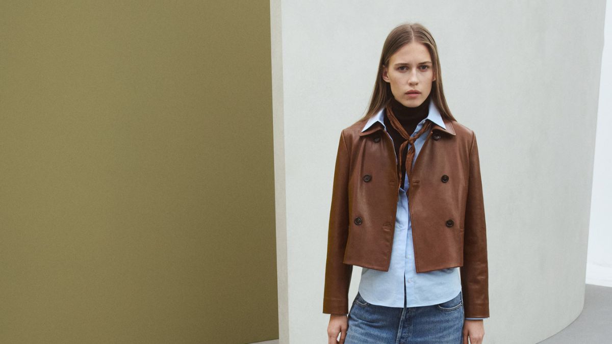 Acaba de llegar a Mango el conjunto monocromático que será tendencia este 2026, y te salvará de cualquier apuro