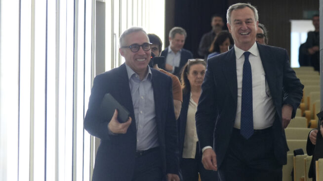 Qué ha pasado realmente en el Sabadell para que el ganador de la opa se haya tenido que ir