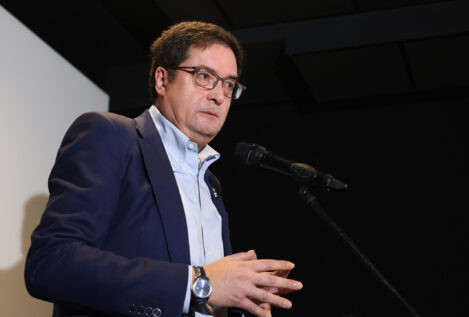 Óscar López critica a Miguel Ángel Rodríguez tras su citación judicial: «Va p'alante»