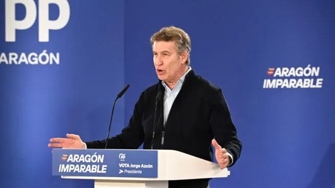 Feijóo critica la regularización de inmigrantes: «Es un reparto de papeletas»