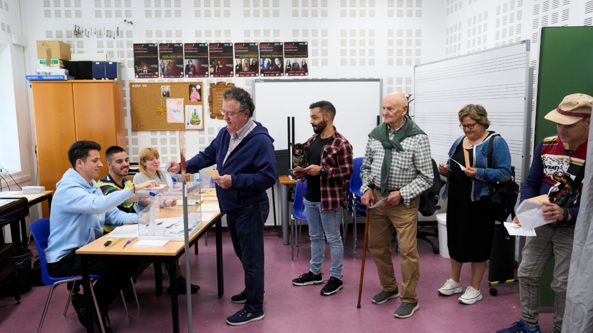 Horario de las elecciones de Aragón 2026: a qué hora abren los colegios electorales y hasta cuándo se puede votar