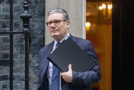 Keir Starmer reafirma que Reino Unido no respaldará el bloqueo del estrecho de Ormuz