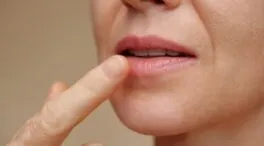 Rubén Zamora, maquillador, desvela uno de sus 'trucos' antienvejecimiento: «A partir de los 50 no utilices labiales oscuros, marcan más las arrugas»