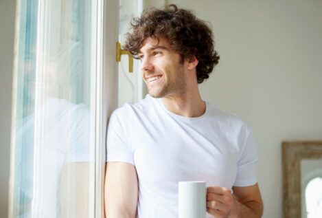 Ryan Holiday, filósofo estoico, sobre el hábito imprescindible si quieres ser feliz: «Establece una rutina matutina sólida»