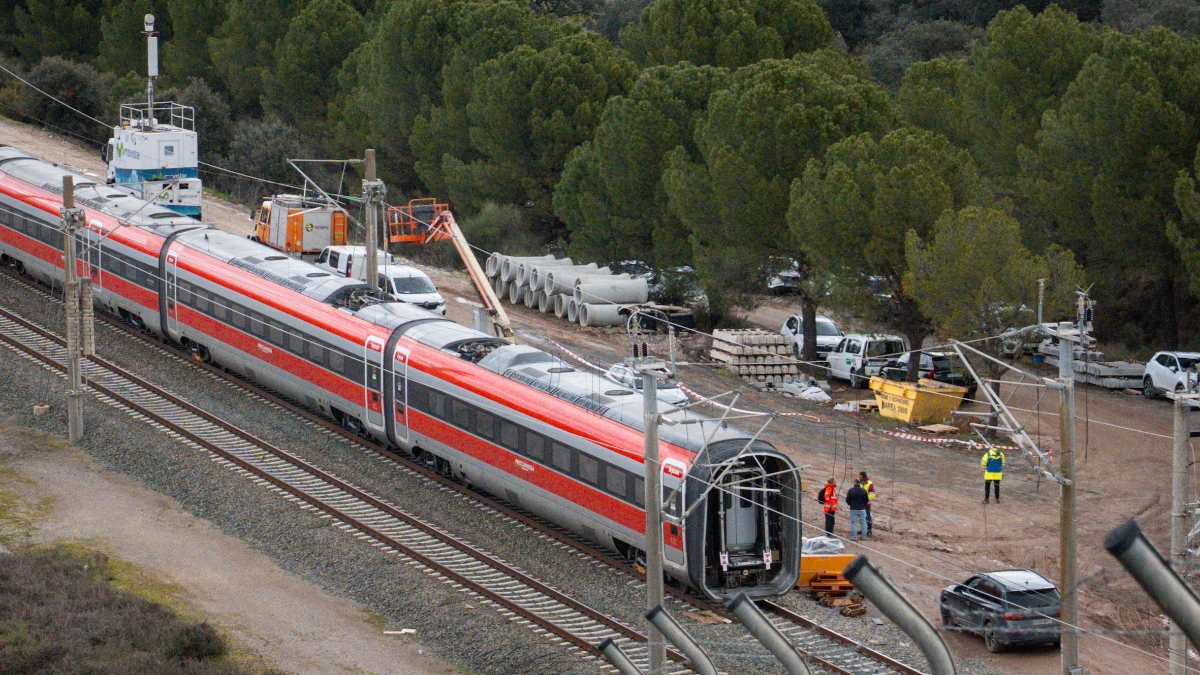 Técnicos de ADIF apuntan a que la causa de Adamuz estuvo en el carril y no en la soldadura