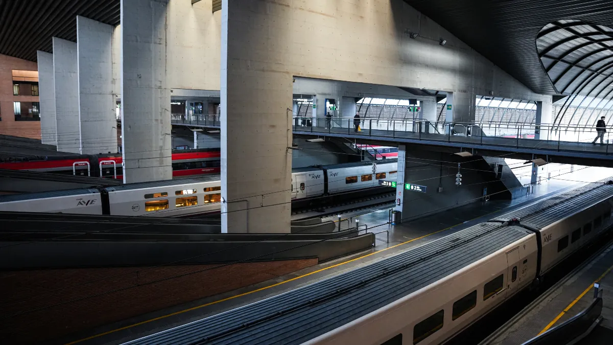 Cancelan cercanías de Sevilla, Cádiz y Málaga y trenes de media distancia y AVE por el tiempo