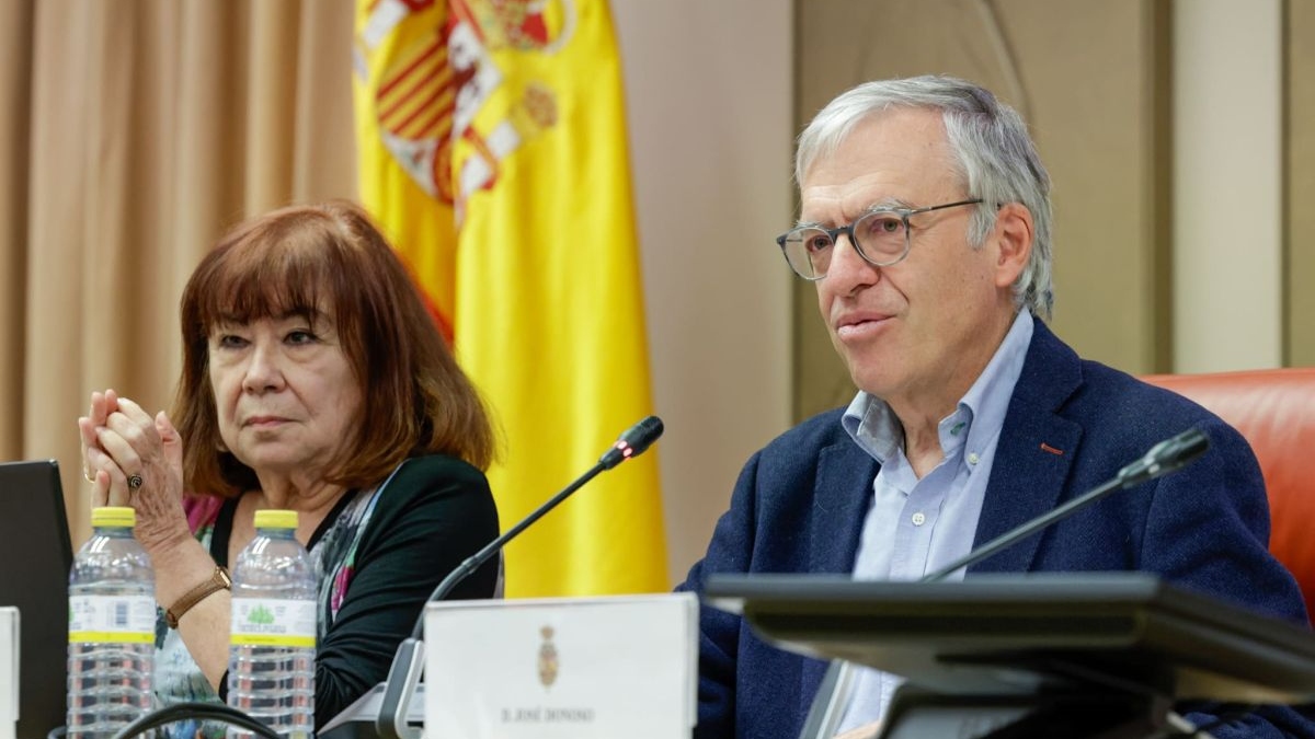 Científicos, administraciones y empresas destacan el impacto positivo de la fotovoltaica