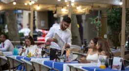 El sector servicios elevó sus ventas un 4,8% en 2025, su mayor alza desde 2022