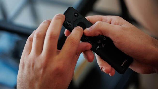 La inversión publicitaria en España alcanzó los 12.745,4 millones en 2025, según InfoAdex