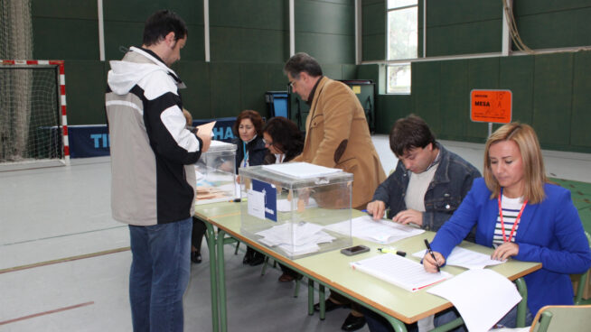 Qué necesito para ir a votar en las elecciones de Aragón del 8 de febrero: estos son los documentos necesarios