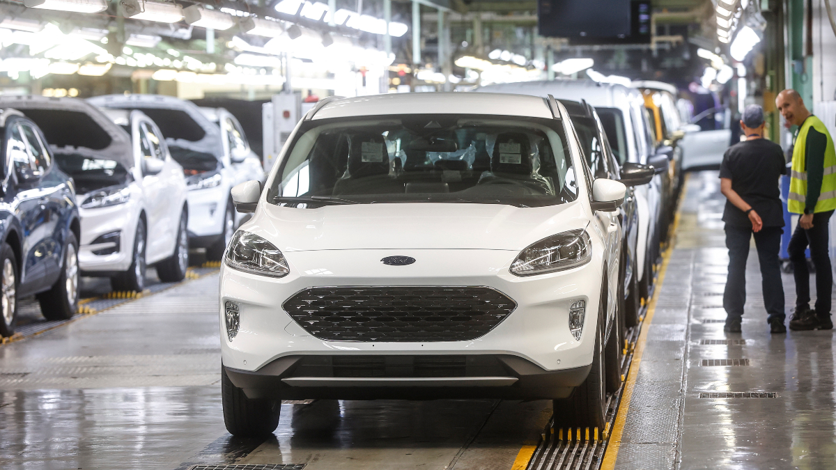 La producción de coches en España creció en enero un 2,6 %, con 173.406 vehículos nuevos