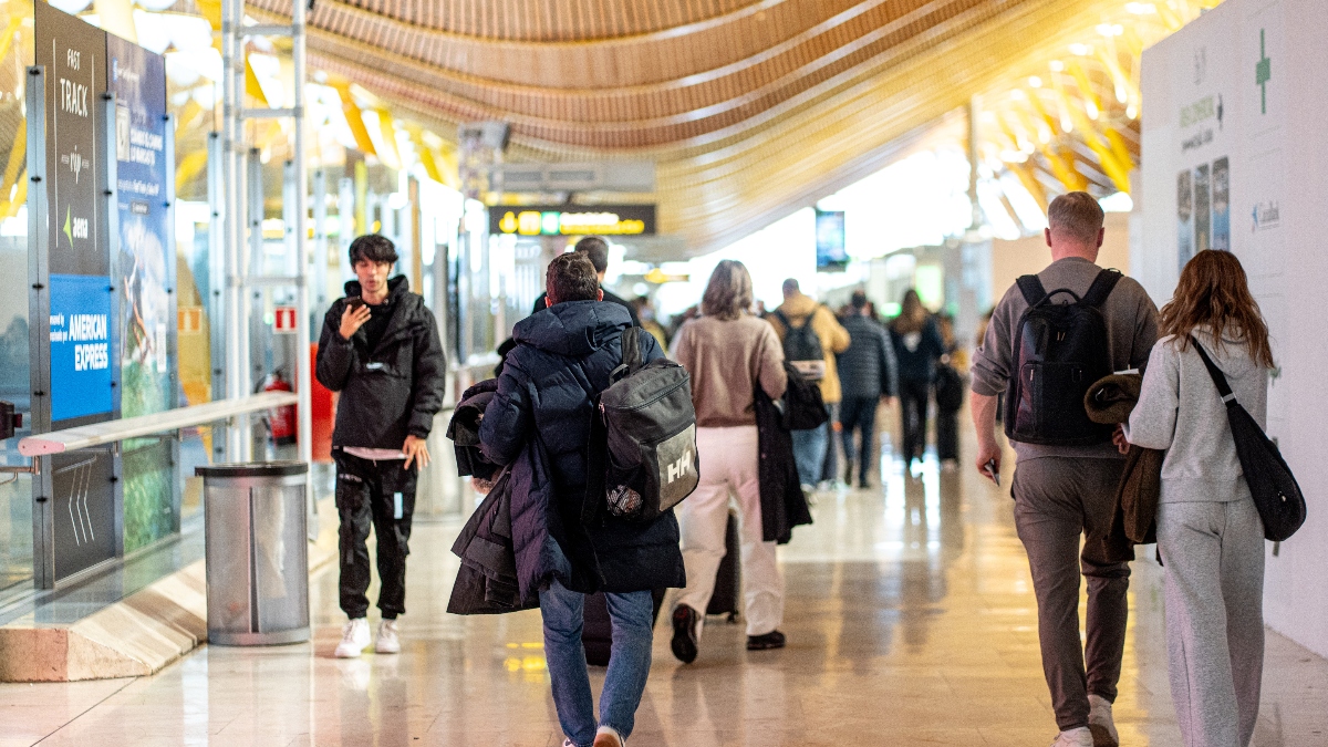 Las aerolíneas programan casi 10 millones de asientos en España en marzo, un 5,4% más