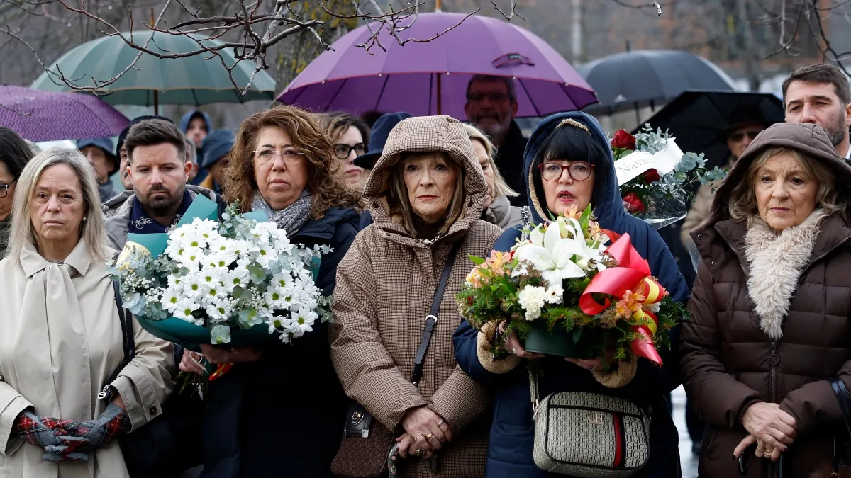 Las víctimas de ETA denuncian el «abandono» del Gobierno en el Día de su memoria