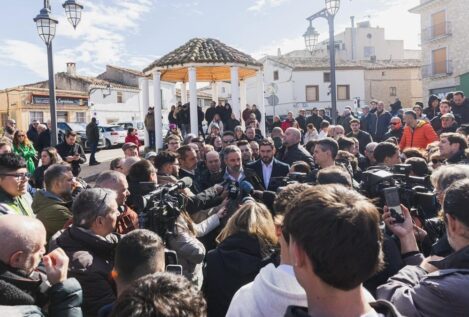 Abascal justifica llamar «tirano» a Sánchez por la regularización y la «censura» en redes