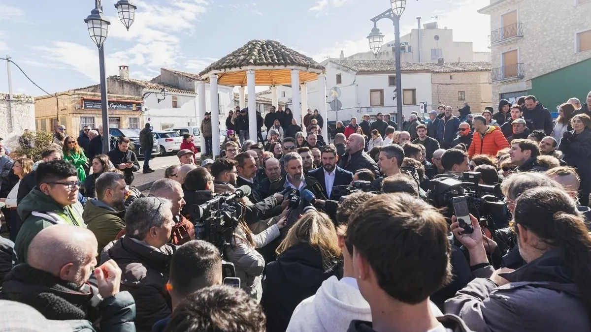 Abascal justifica llamar «tirano» a Sánchez por la regularización y la «censura» en redes