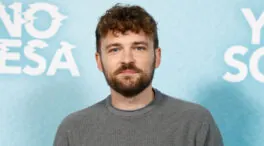 El actor Adam Jezierski revela la dura lucha de su madre: «Se cruzó Europa para que no nos criáramos con el padre que nos tocó»