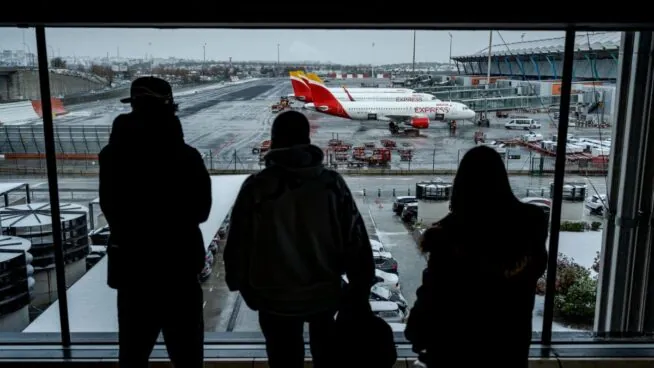 Aena propone invertir 13.000 millones y una subida media anual de tarifas de 43 céntimos