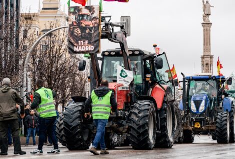 Unos 8.000 agricultores y ganaderos toman Madrid contra la futura PAC y Mercosur