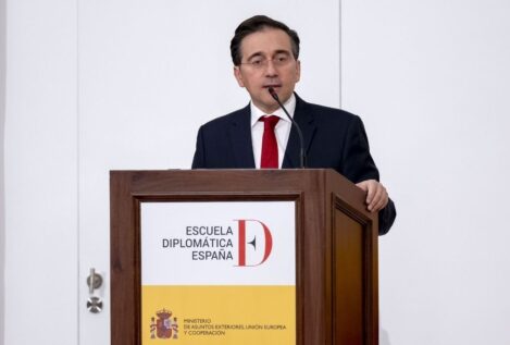 Albares confía en que el acuerdo de Gibraltar esté ratificado antes de verano