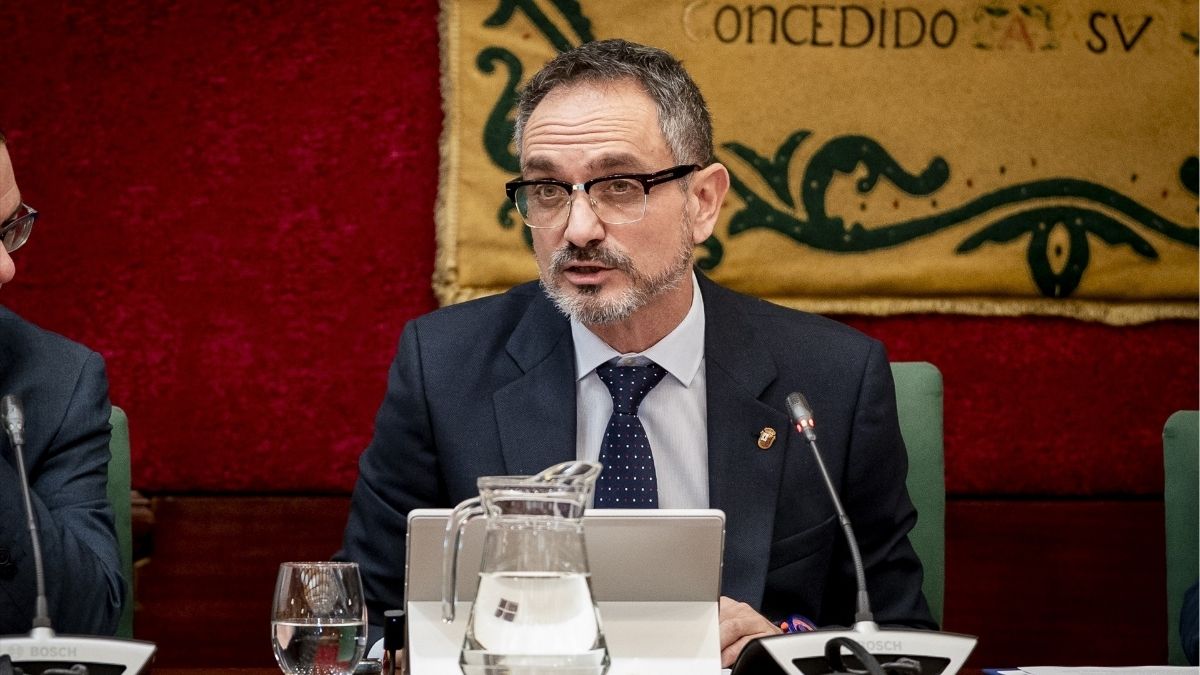 El alcalde de Móstoles (PP) acusa al PSOE de «expandir bulos» contra él