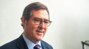 Garamendi anuncia que se presentará a la reelección de la patronal CEOE